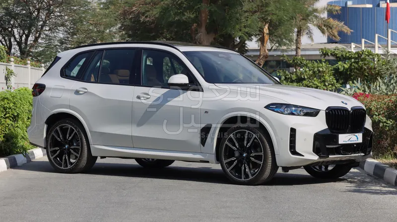 2025 بي ام دبليو الفئة اكس 5 إم كت