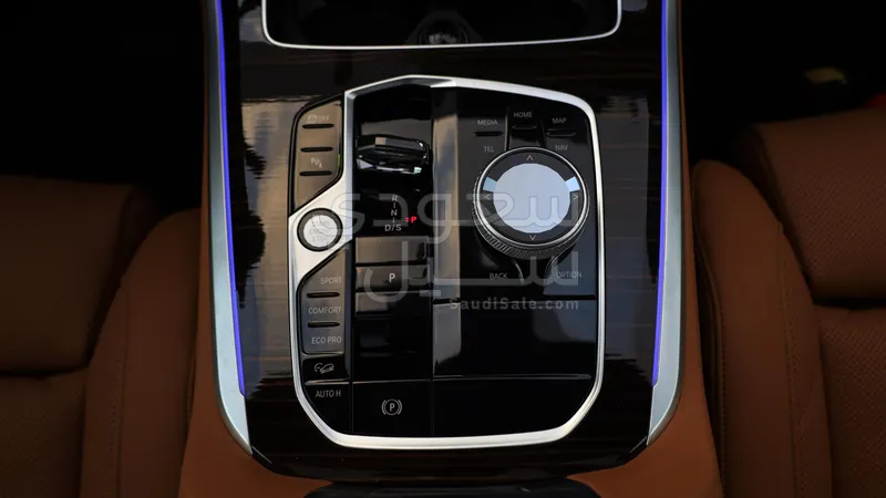 2025 بي ام دبليو الفئة اكس 5 إم كت