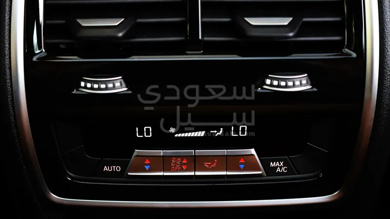 2025 بي ام دبليو الفئة اكس 5 إم كت