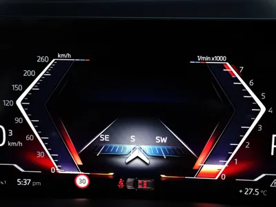 2025 بي ام دبليو الفئة اكس 5 إم كت