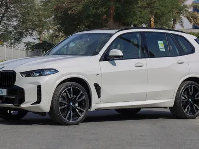 2025 بي ام دبليو الفئة اكس 5 إم كت