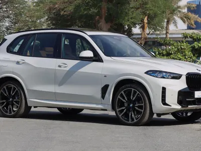 2025 بي ام دبليو الفئة اكس 5 إم كت