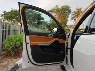 2025 بي ام دبليو الفئة اكس 5 إم كت