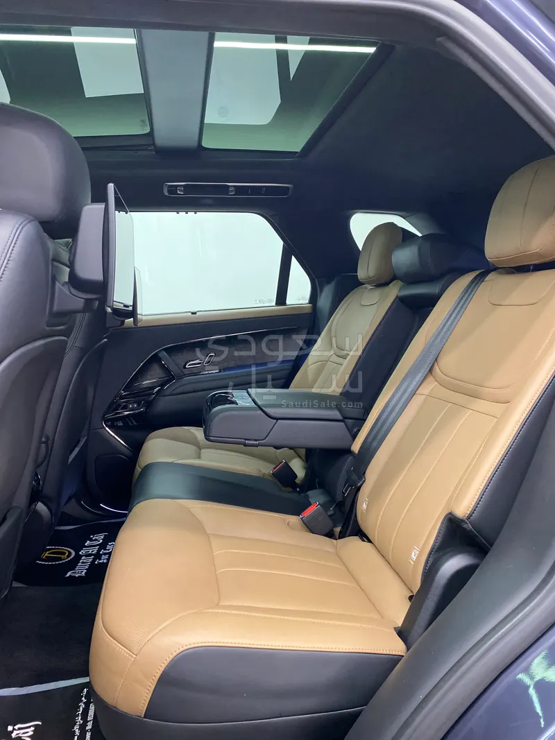 2023 لاند روفر رينج روفر سبورت اوتوبيوجرافي