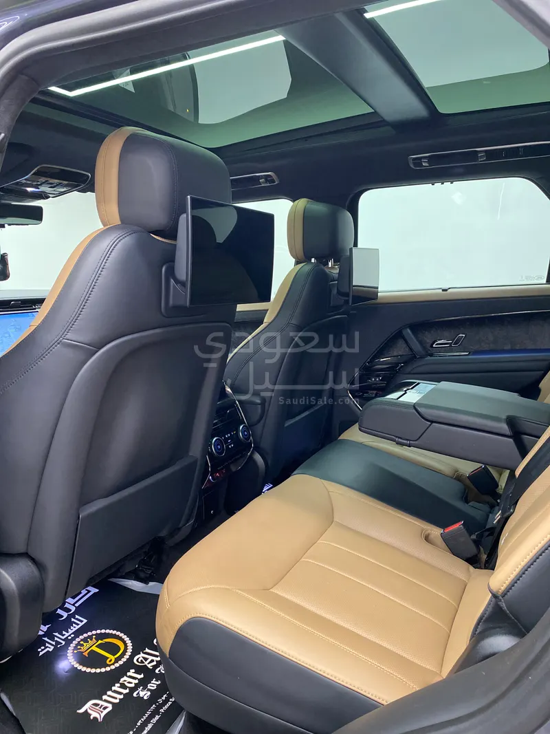 2023 لاند روفر رينج روفر سبورت اوتوبيوجرافي