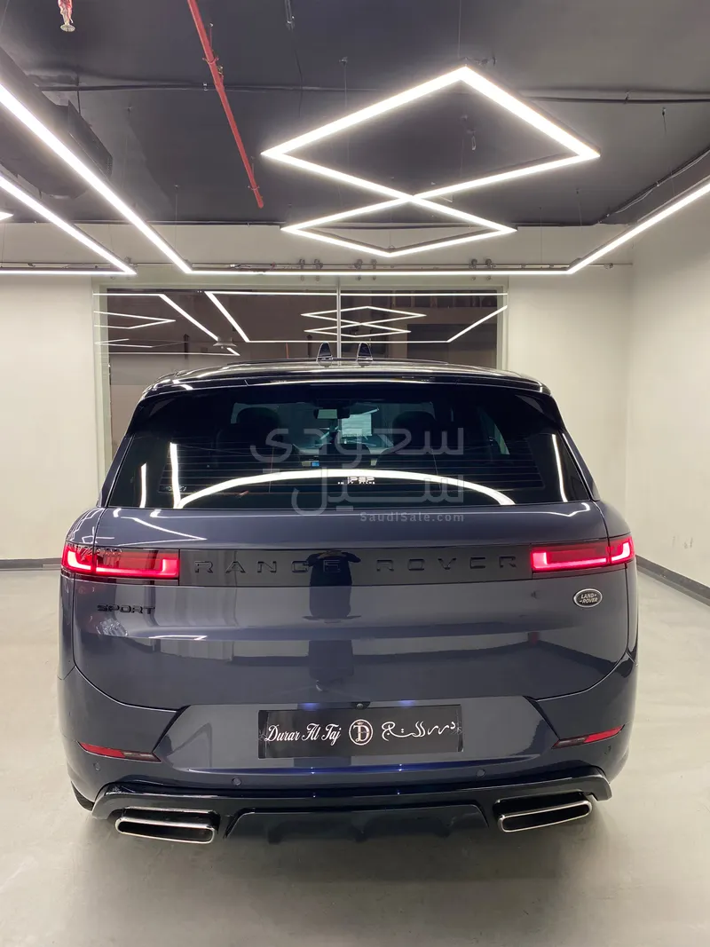 2023 لاند روفر رينج روفر سبورت اوتوبيوجرافي