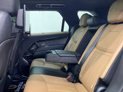 2023 لاند روفر رينج روفر سبورت اوتوبيوجرافي