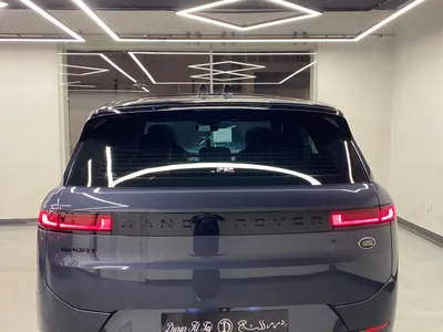 2023 لاند روفر رينج روفر سبورت اوتوبيوجرافي