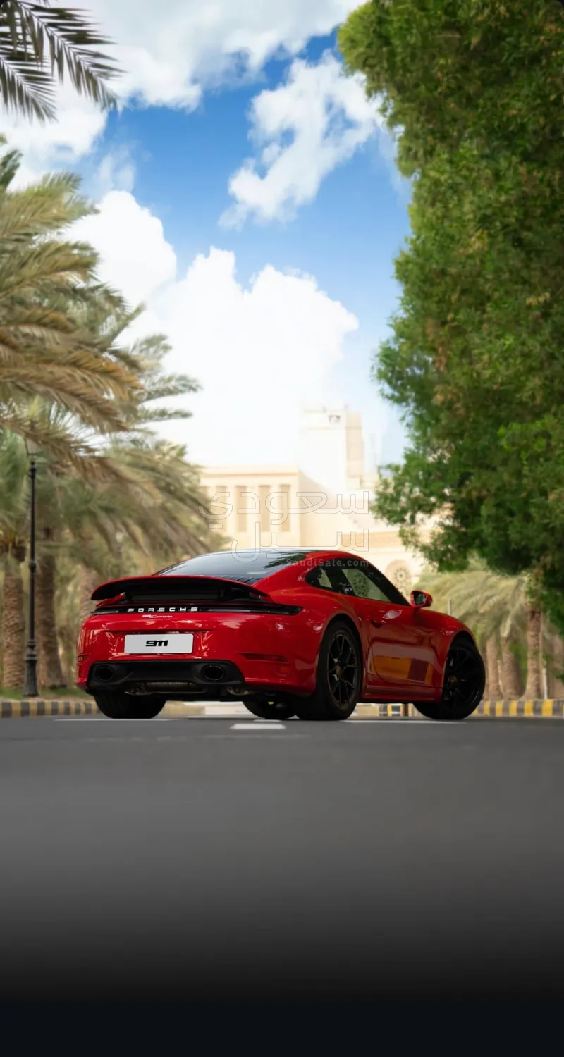 2025 Porsche 911 Carrera