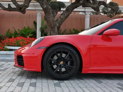 2025 بورش 911 كاريرا