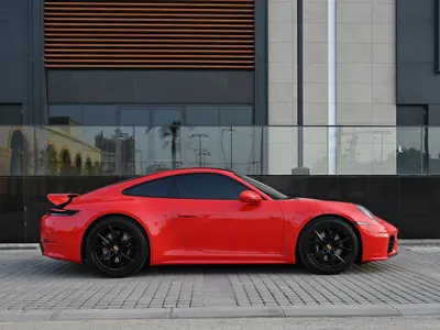 2025 بورش 911 كاريرا