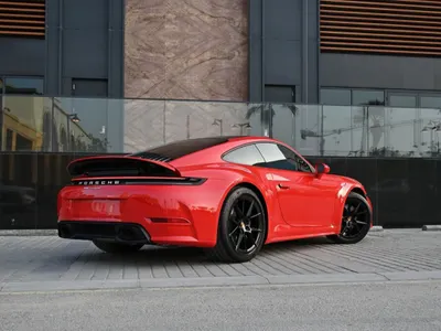 2025 بورش 911 كاريرا