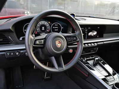 2025 بورش 911 كاريرا