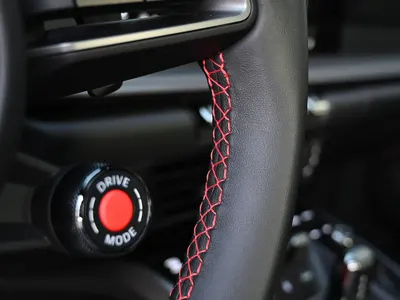 2025 بورش 911 كاريرا