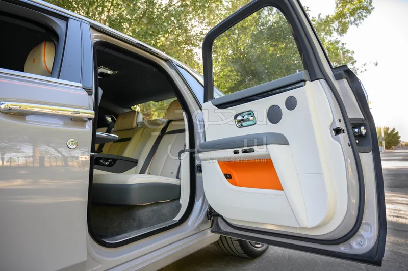 2022 رولز رويس قوست