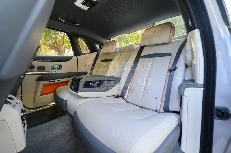 2022 رولز رويس قوست