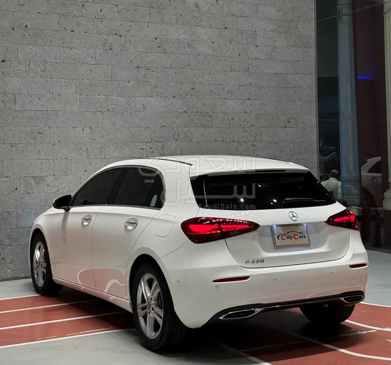 2026 Mercedes-Benz A 220