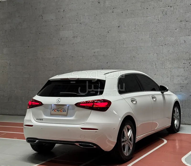 2026 Mercedes-Benz A 220