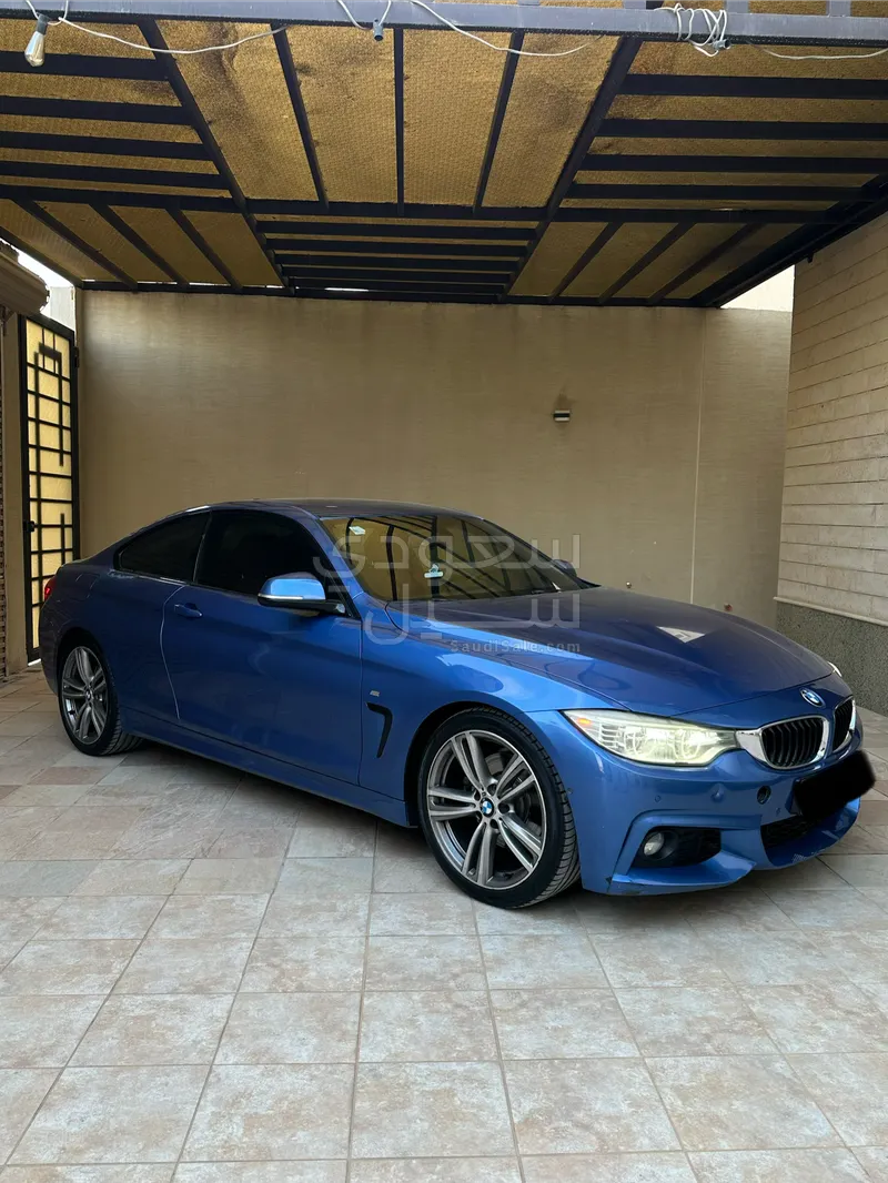 2015 بي ام دبليو الفئة الرابعة 428 أي