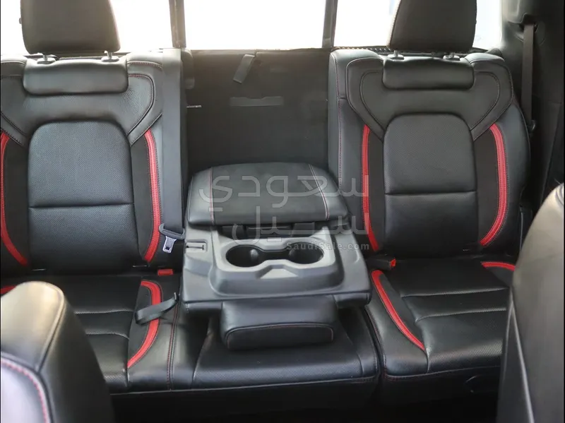 2021 دودج رام تي ار اكس