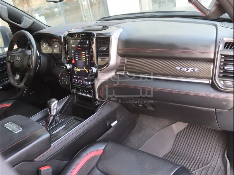 2021 دودج رام تي ار اكس