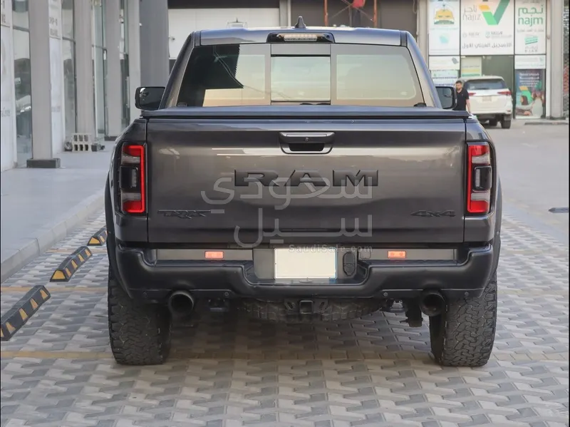 2021 دودج رام تي ار اكس