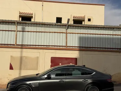 2023 Genesis G 80