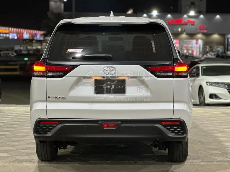 2024 تويوتا ان نوفا