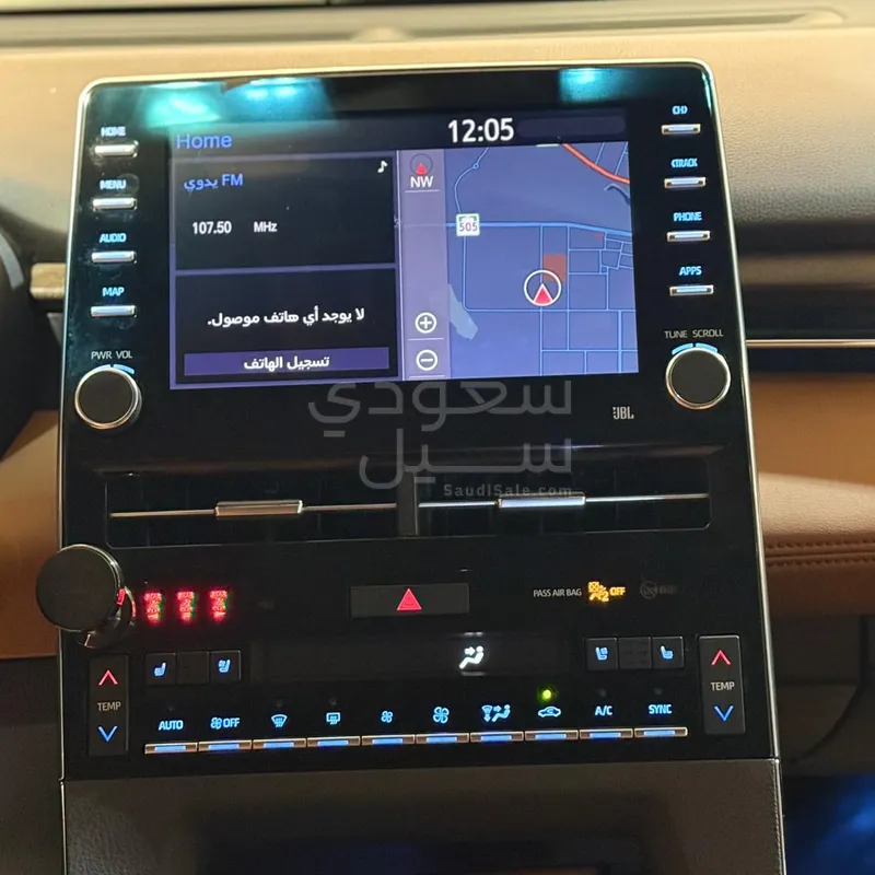 2022 تويوتا افالون ليمتد