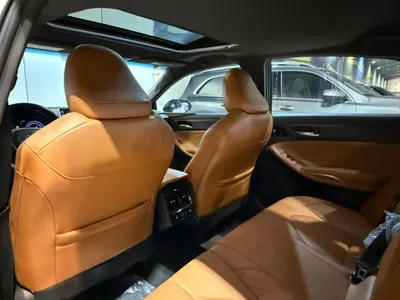 2022 تويوتا افالون ليمتد