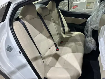 2026 تويوتا كامري ال اي