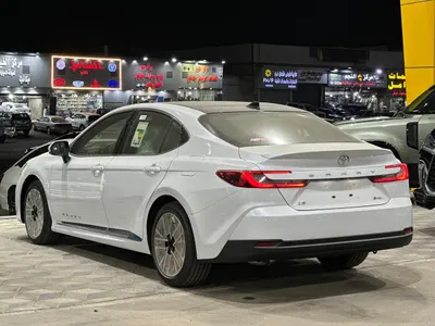 2026 تويوتا كامري ال اي