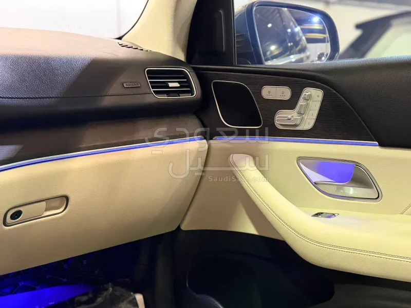 2022 مرسيدس - بنز جي إل إس 450