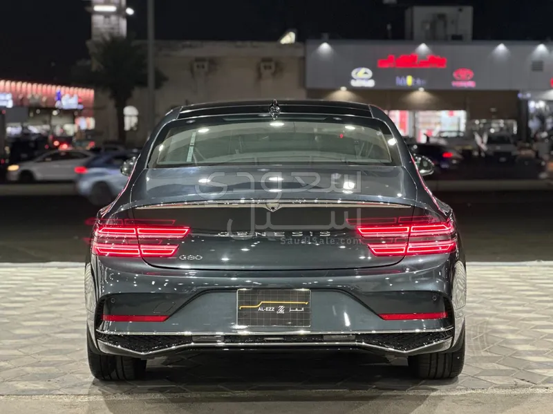 2025 جينيسيس جي 80