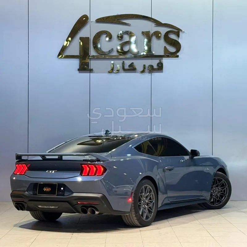 2024 فورد موستانغ جي تي