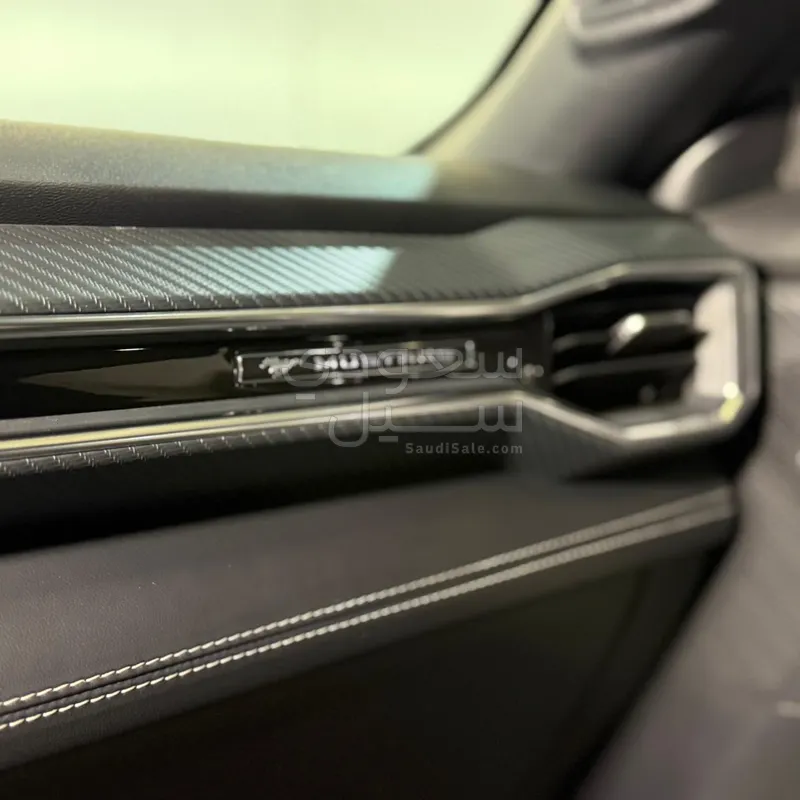 2024 فورد موستانغ جي تي