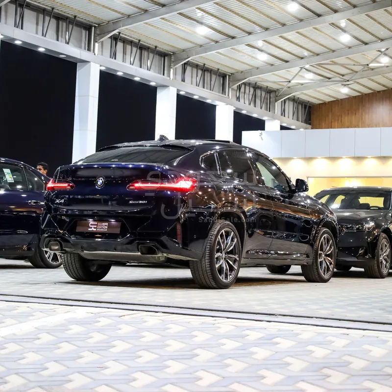 2025 بي ام دبليو الفئة اكس 4