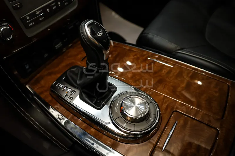 2019 انفينيتي كيو اكس 80