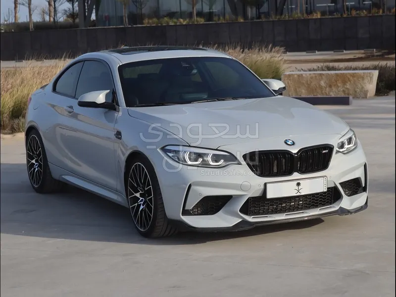 2021 بي ام دبليو الفئة ام إم 2 كومبيتيشن