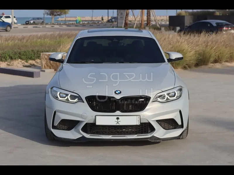 2021 بي ام دبليو الفئة ام إم 2 كومبيتيشن