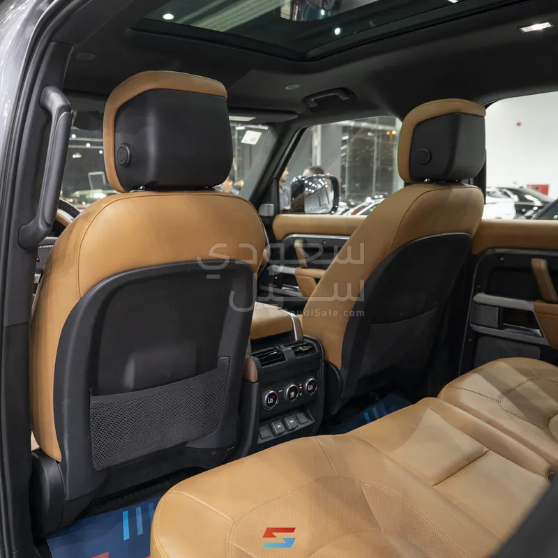 2023 لاند روفر ديفيندر 130