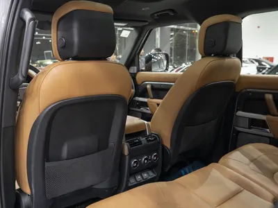 2023 لاند روفر ديفيندر 130