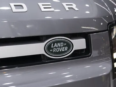 2023 لاند روفر ديفيندر 130