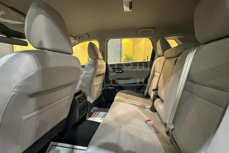 2026 نيسان اكس - ترايل