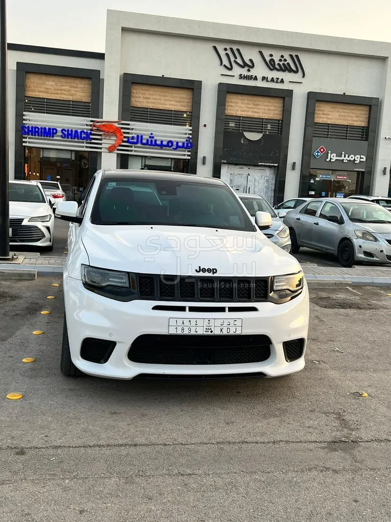 2018 جييب جراند شيروكي تراك هوك