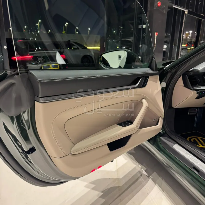 2026 بورش 911 كاريرا