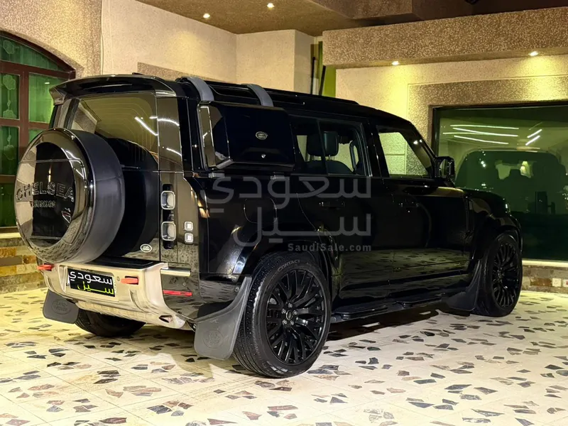 2023 Land Rover Defender X
