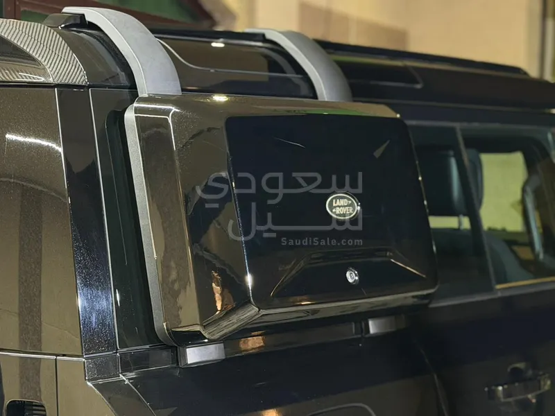 2023 Land Rover Defender X