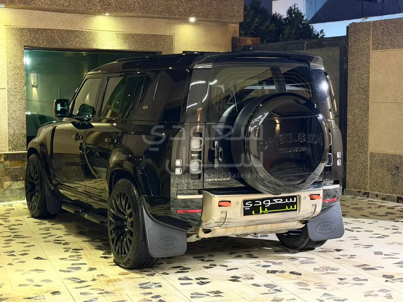 2023 Land Rover Defender X