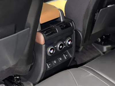 2023 Land Rover Defender X